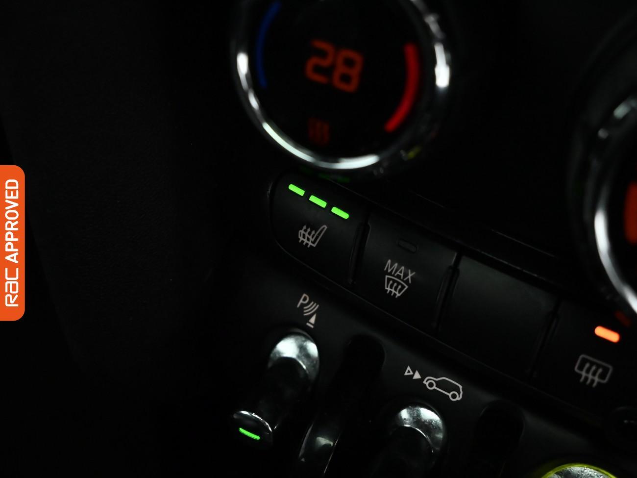 Used MINI Hatch 2021 for sale - 77240110: Photo 24