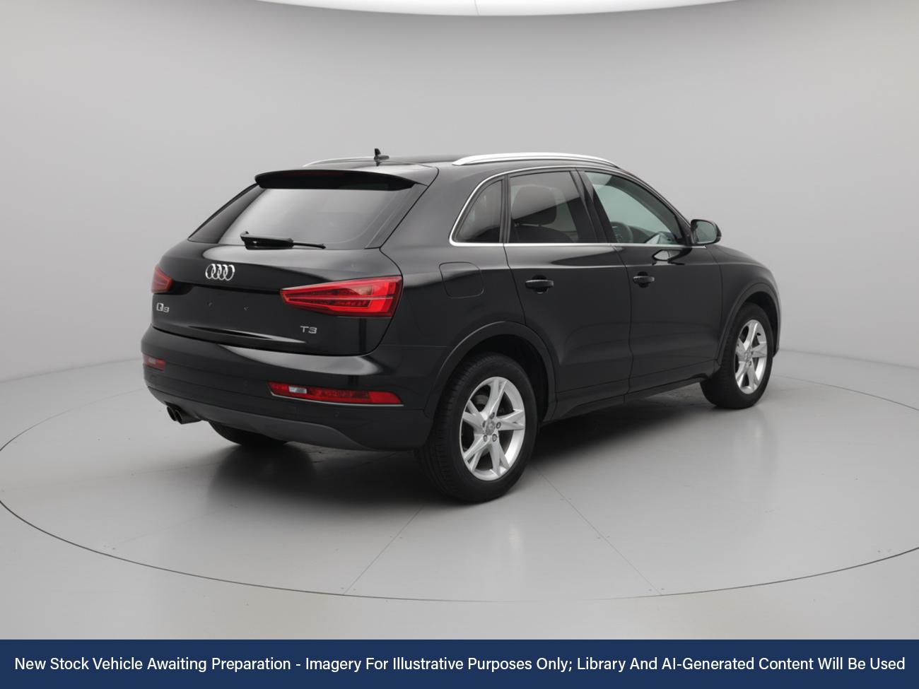 Used Audi Q3 2017 for sale - 76641887: Photo 2