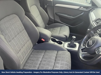 Used Audi Q3 2017 for sale - 76641887: Photo