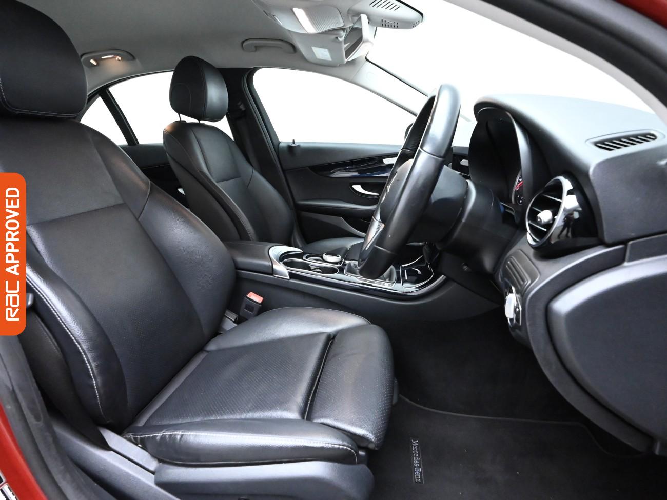 Used Mercedes-Benz C Class 2019 for sale - 76035395: Photo 12