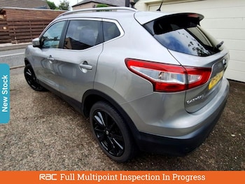 Used Nissan Qashqai 2015 for sale - 75626444: Photo