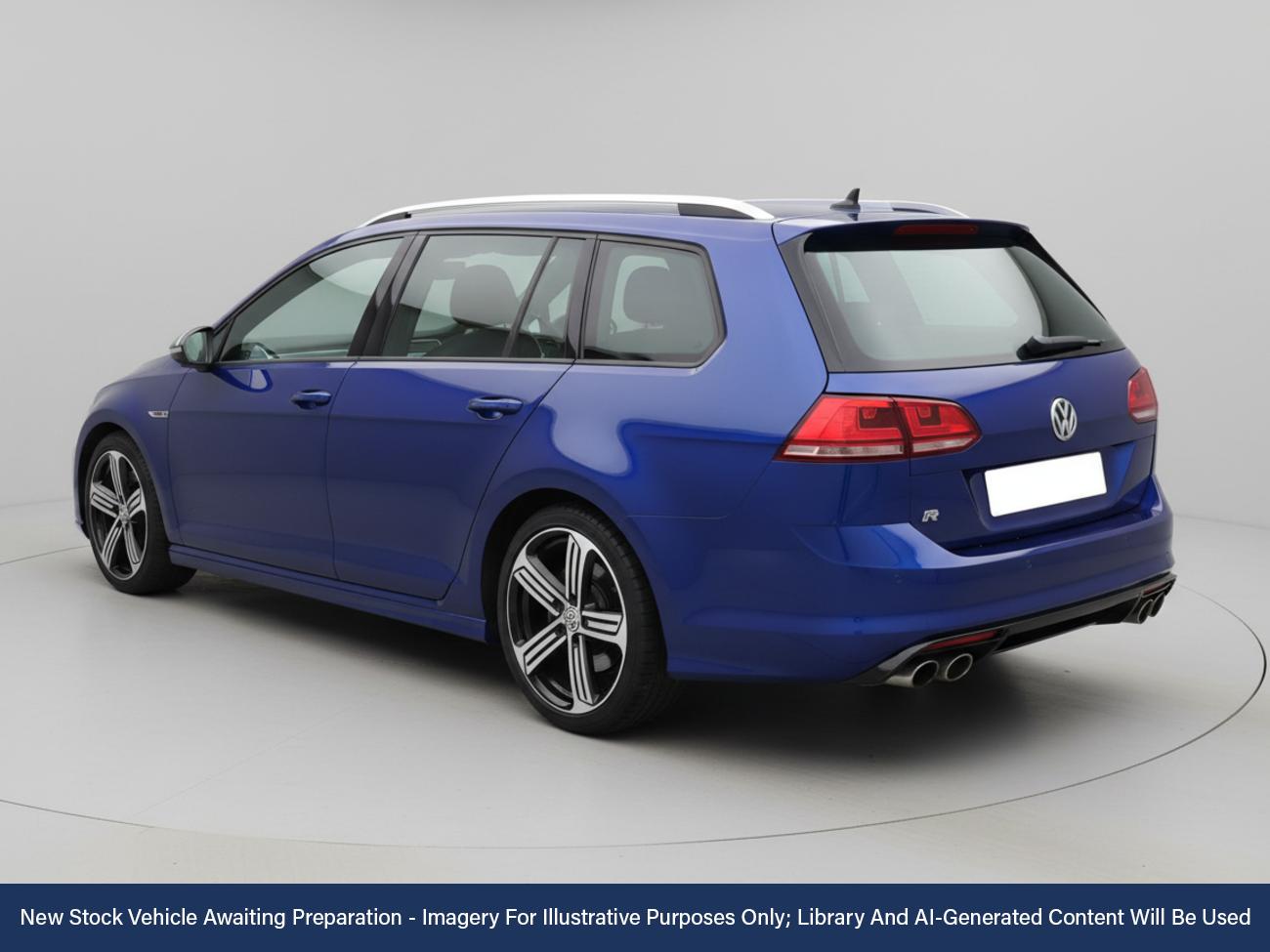 Used Volkswagen Golf 2017 for sale - 76629866: Photo 2