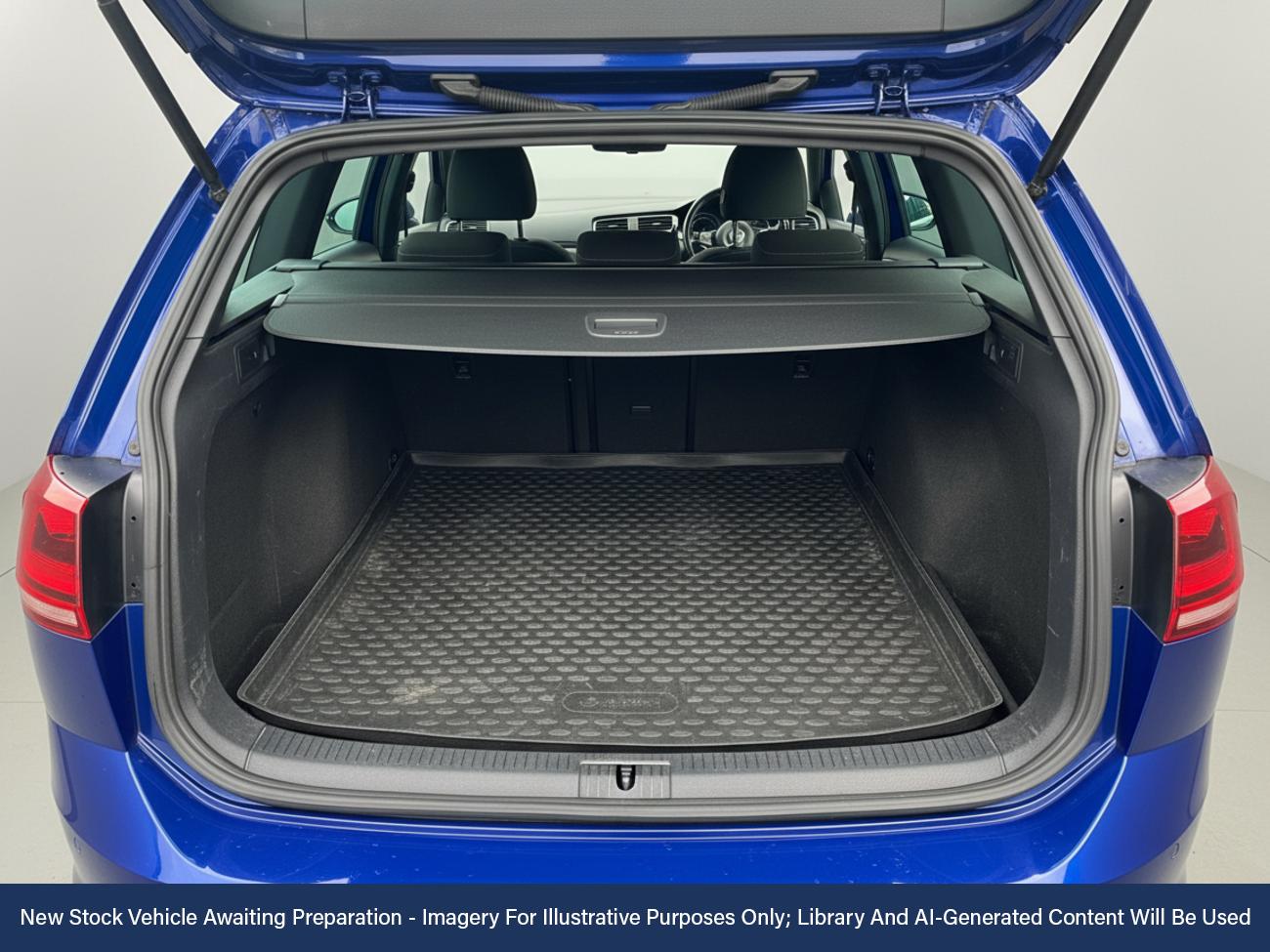 Used Volkswagen Golf 2017 for sale - 76629866: Photo 7