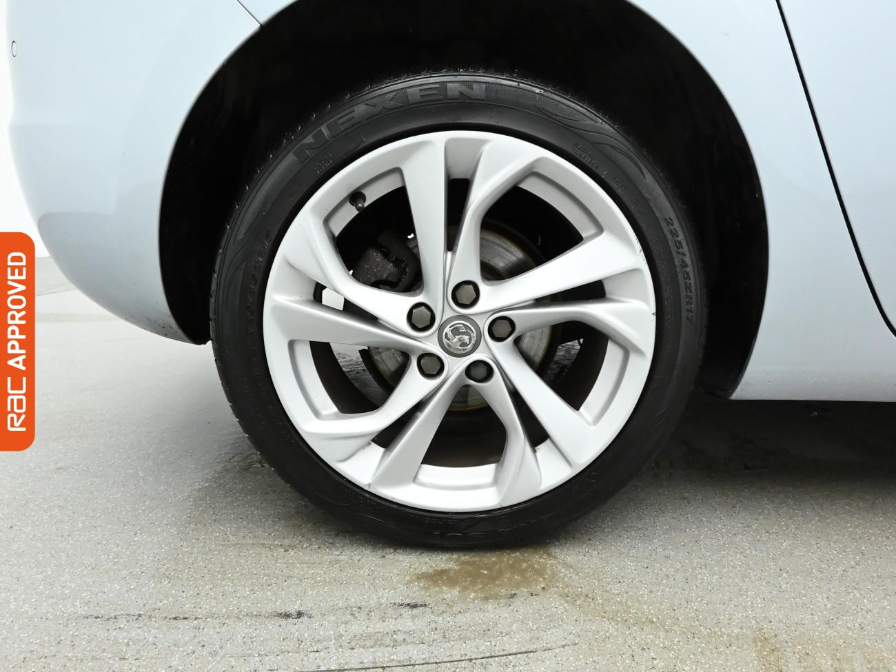 Used Vauxhall Astra 2017 for sale - 77147523: Photo 26