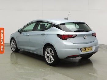 Used Vauxhall Astra 2017 for sale - 77147523: Photo