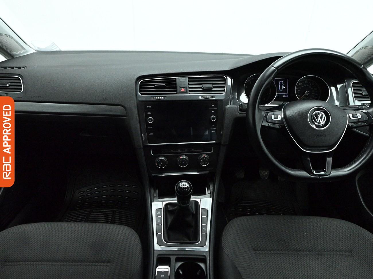 Used Volkswagen Golf 2019 for sale - 78010707: Photo 2