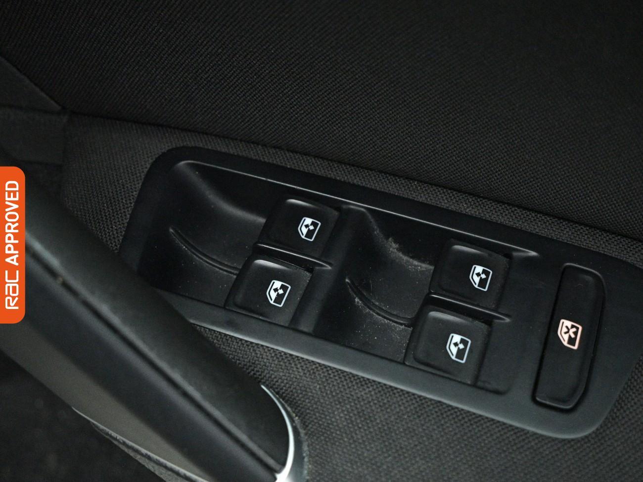 Used Volkswagen Golf 2019 for sale - 78010707: Photo 23