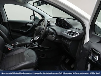 Used Peugeot 2008 2017 for sale - 77976211: Photo