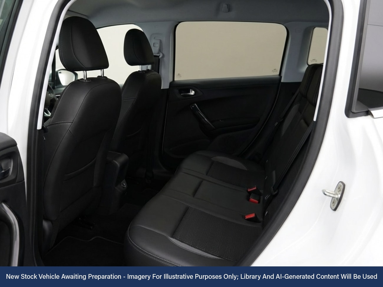 Used Peugeot 2008 2017 for sale - 77976211: Photo 4