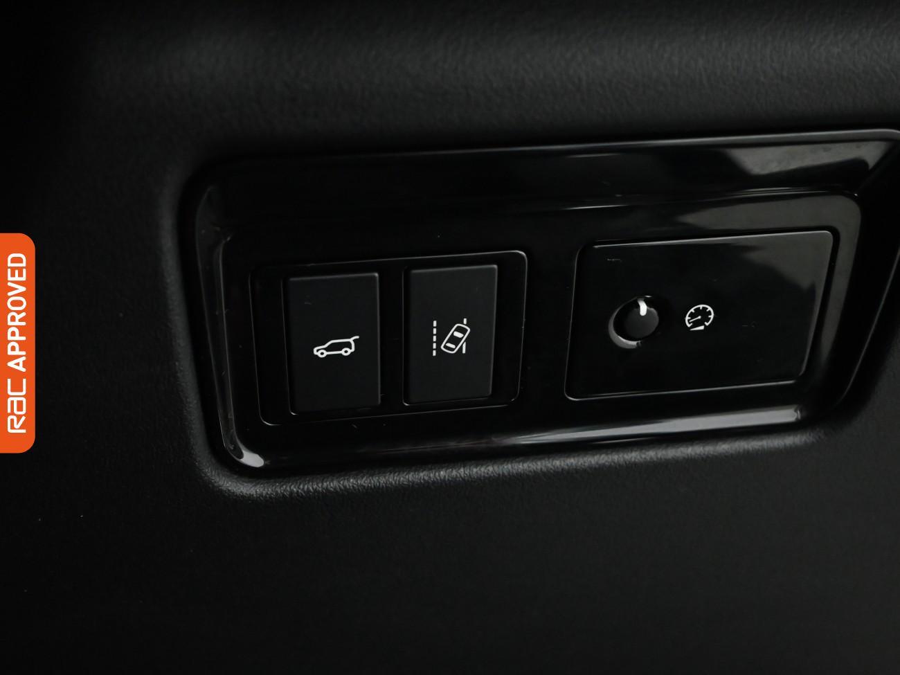 Used Jaguar F-Pace 2016 for sale - 76576270: Photo 23