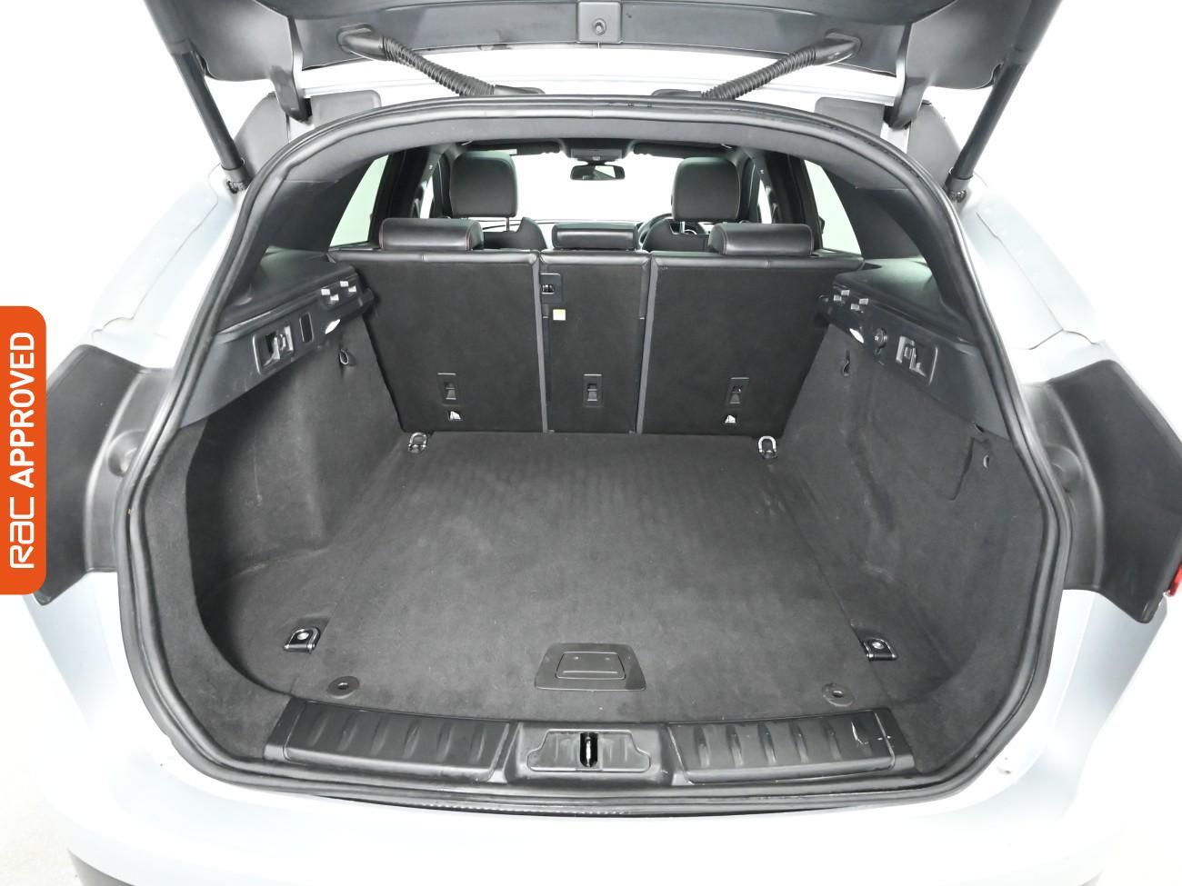 Used Jaguar F-Pace 2016 for sale - 76576270: Photo 28