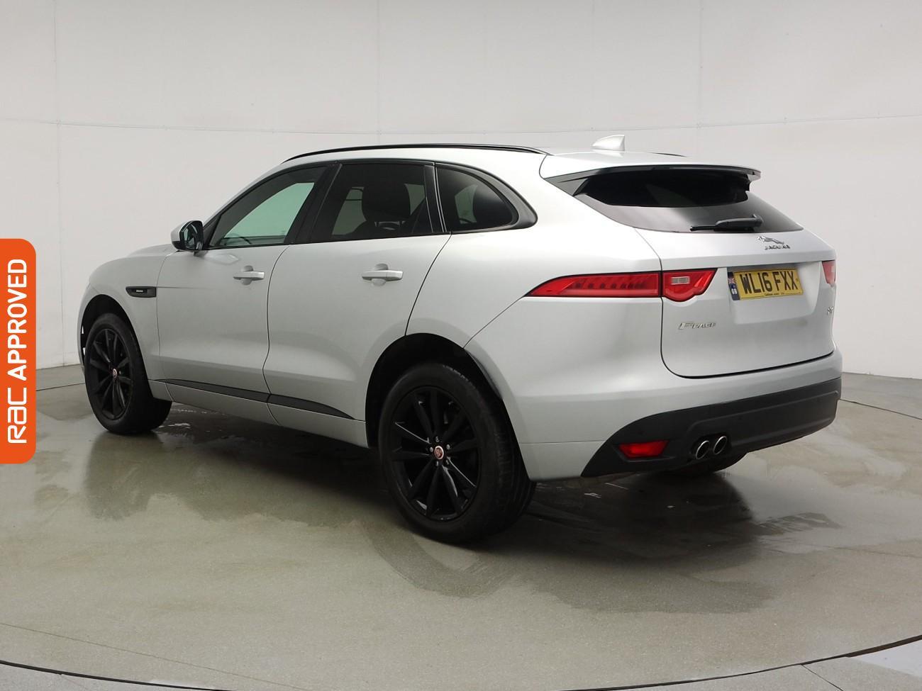 Used Jaguar F-Pace 2016 for sale - 76576270: Photo 4