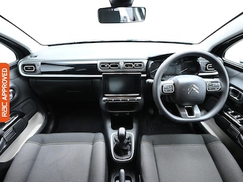 Used Citroen C3 2024 for sale - 76035274: Photo 2