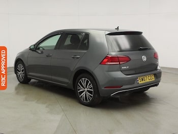 Used Volkswagen Golf 2017 for sale - 78345623: Photo