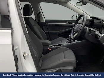Used Volkswagen Golf 2023 for sale - 79391589: Photo
