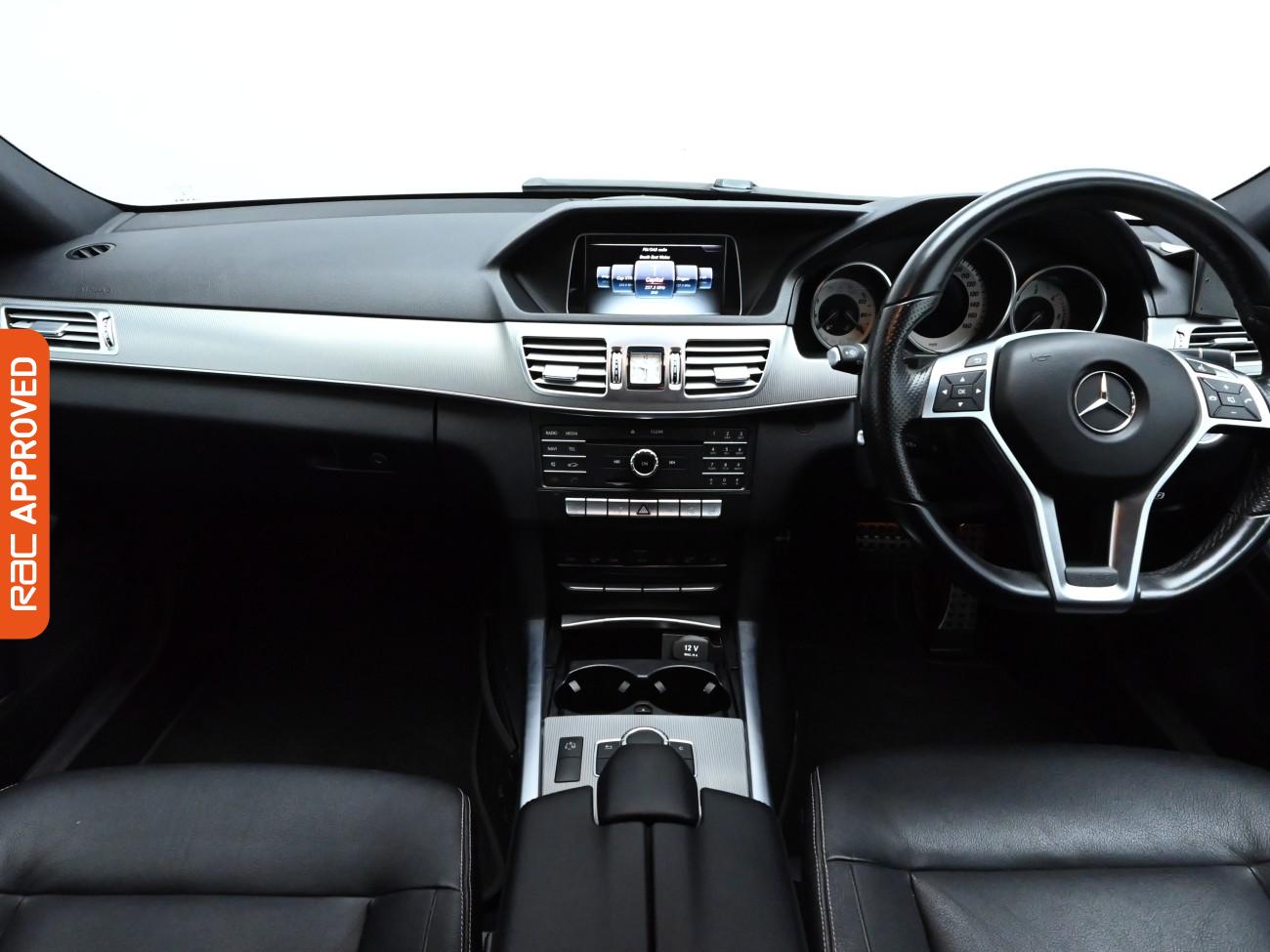 Used Mercedes-Benz E Class 2016 for sale - 76316312: Photo 2