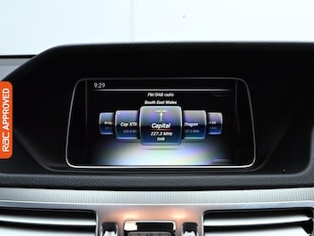 Used Mercedes-Benz E Class 2016 for sale - 76316312: Photo