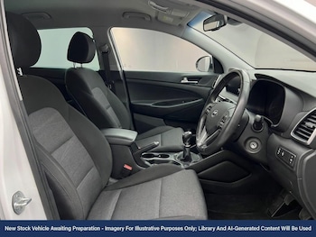 Used Hyundai TUCSON 2019 for sale - 77199559: Photo