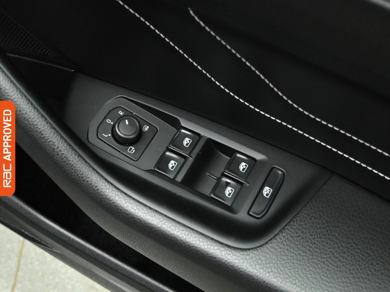 Used Volkswagen Passat 2020 for sale - 77236021: Photo 25