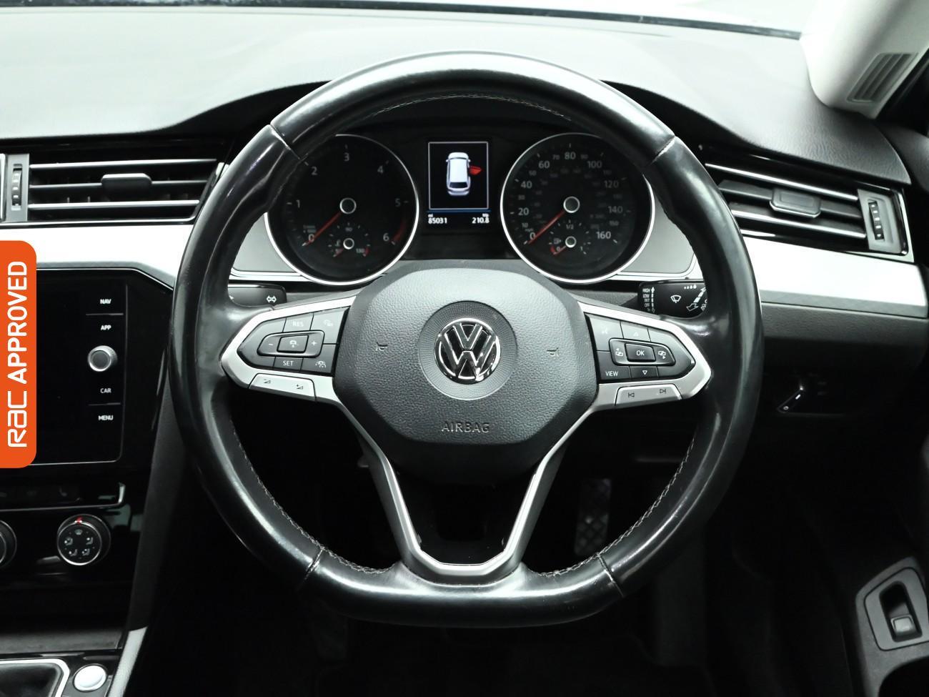 Used Volkswagen Passat 2020 for sale - 77236021: Photo 9