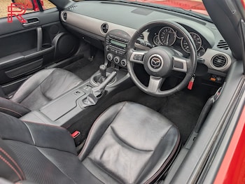 Used Mazda MX-5 2010 for sale - 77813465: Photo