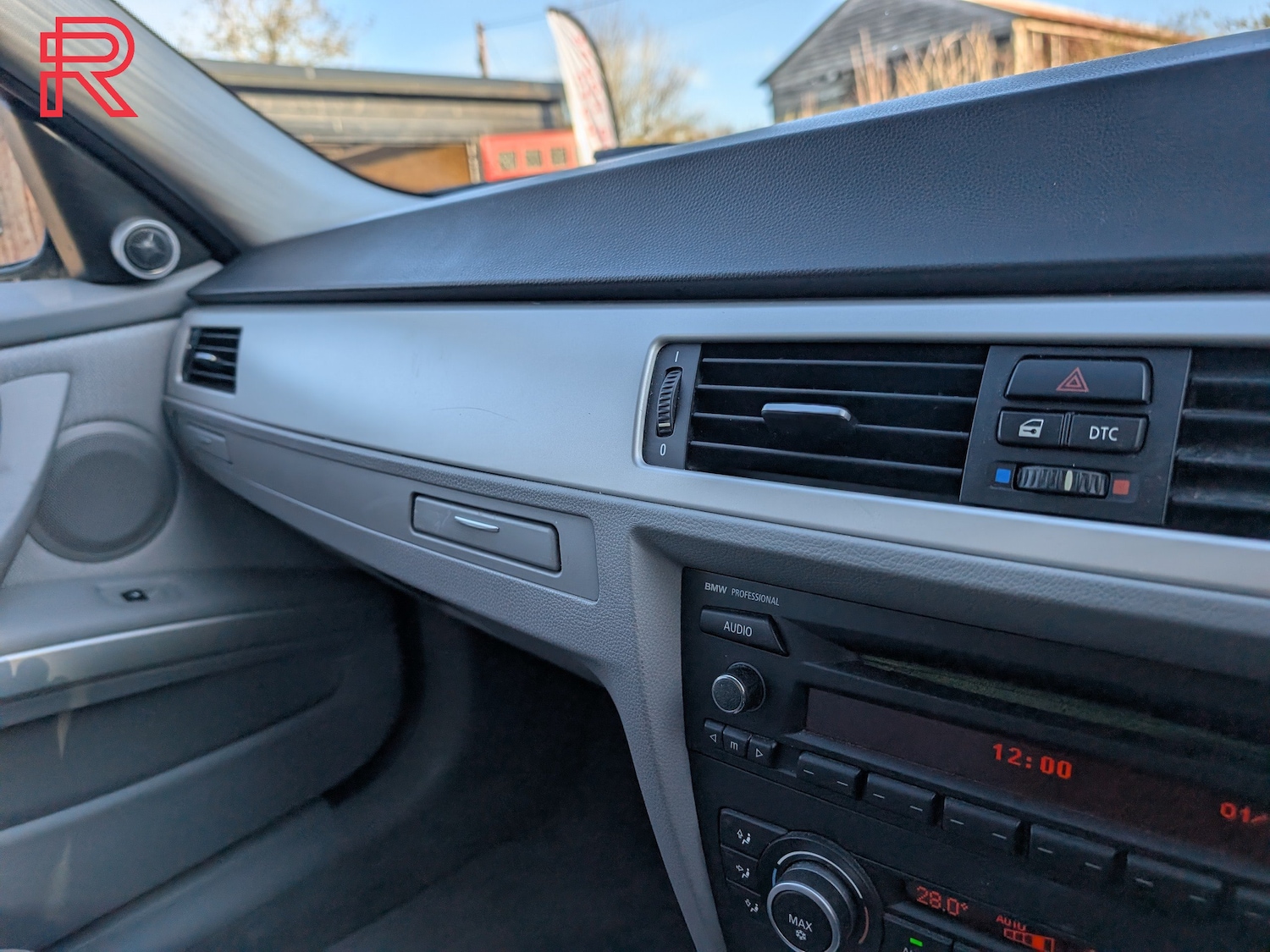 Used BMW 3 Series 2010 for sale - 77546163: Photo 24