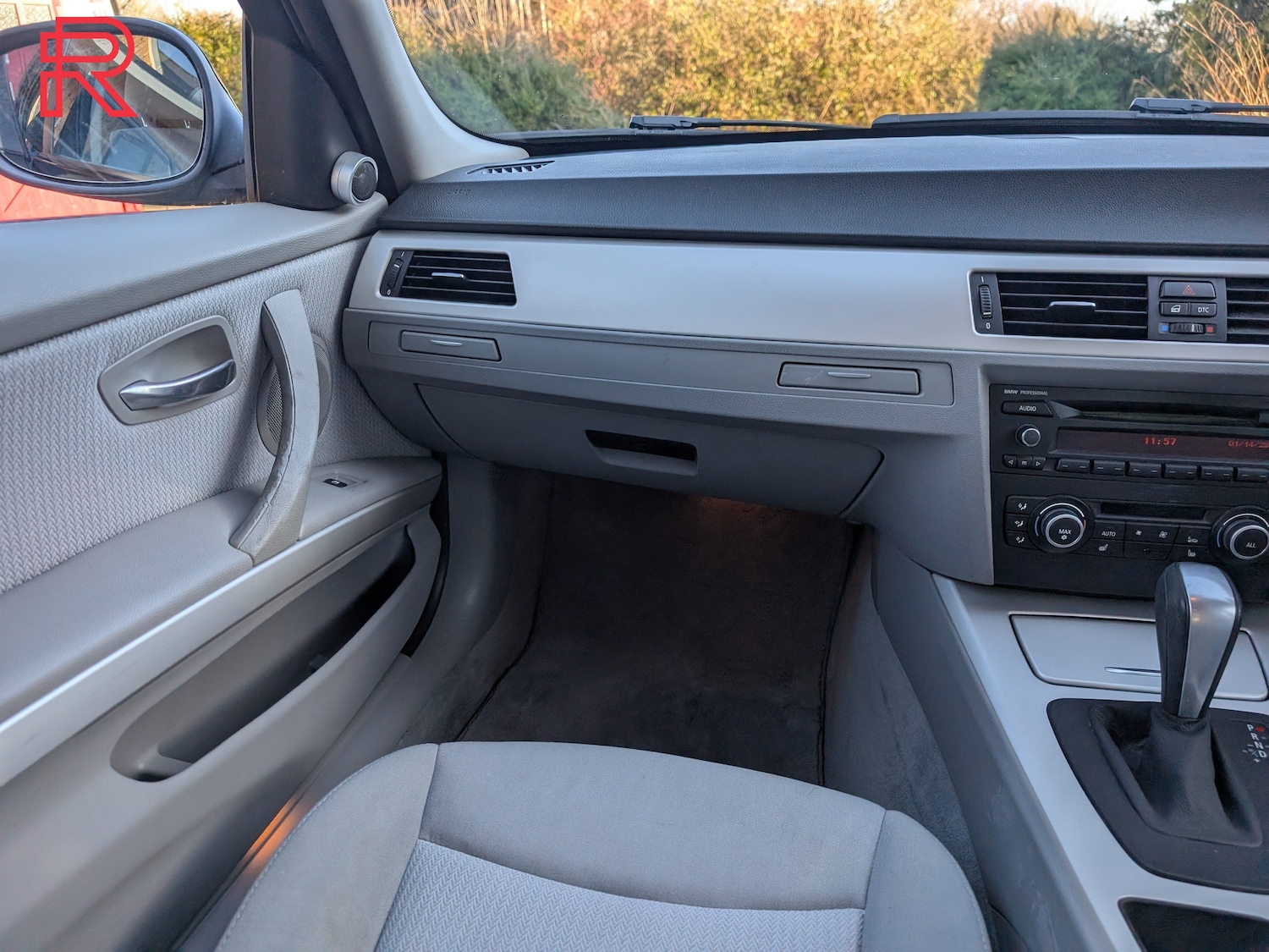 Used BMW 3 Series 2010 for sale - 77546163: Photo 27