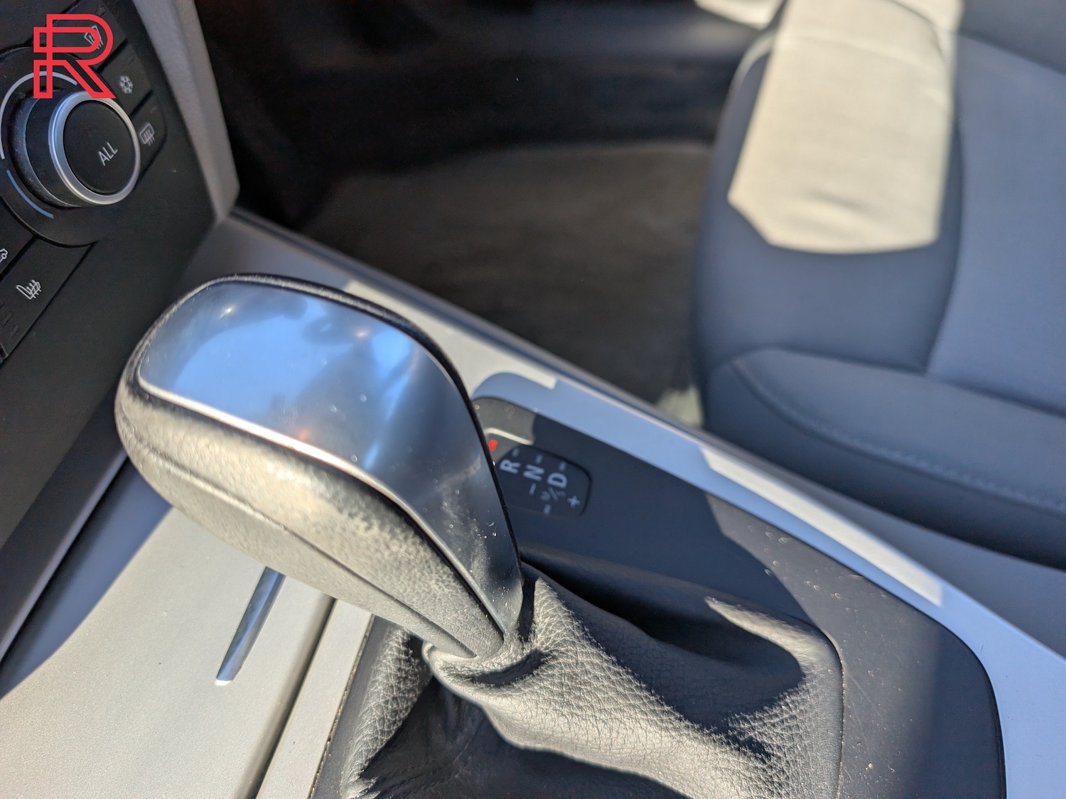 Used BMW 3 Series 2010 for sale - 77546163: Photo 58