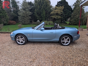 Used Mazda MX-5 2002 for sale - 77324005: Photo