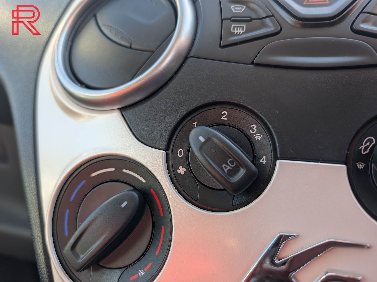 Used Ford Ka 2014 for sale - 78210574: Photo 85