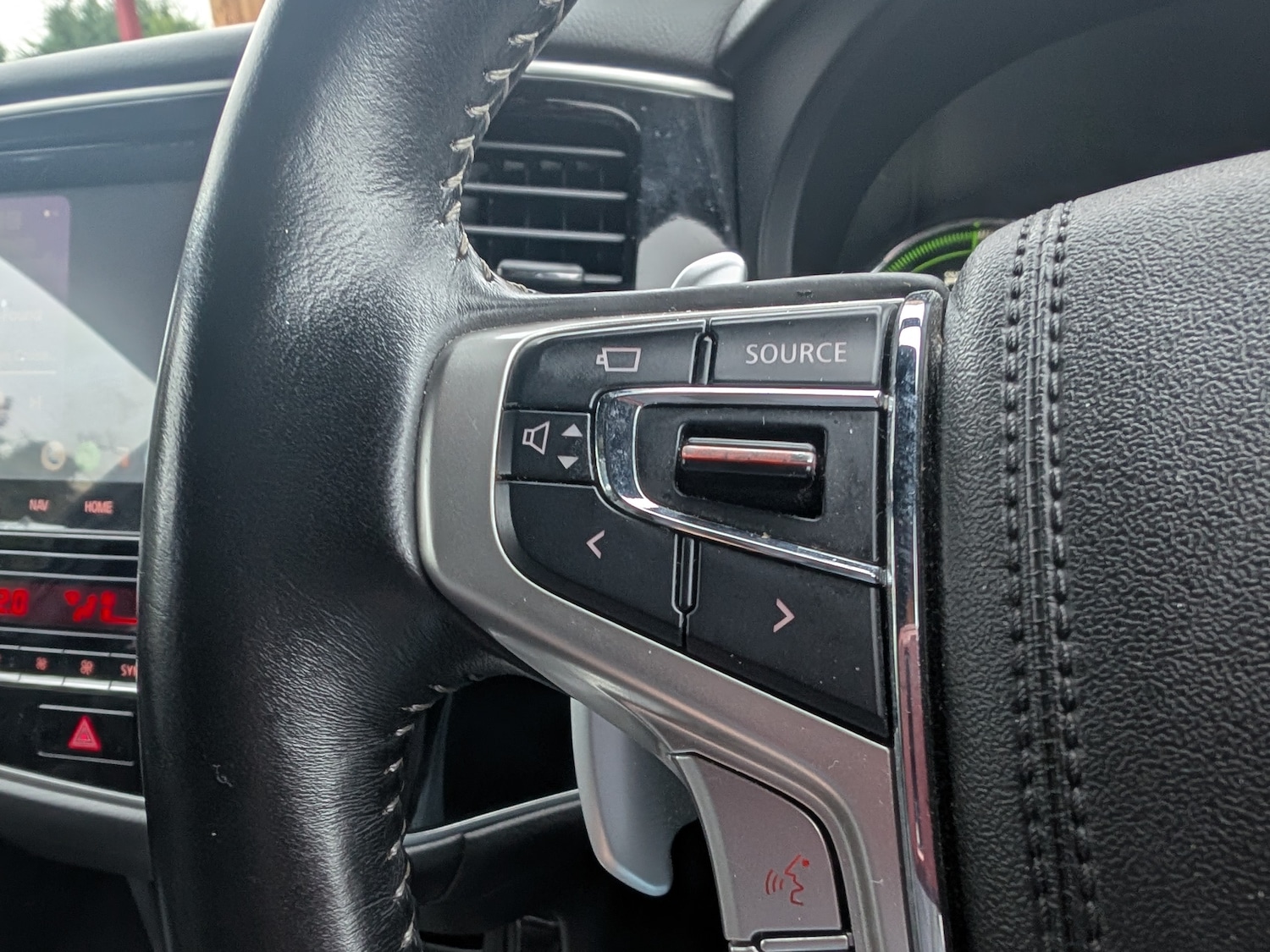 Used Mitsubishi Outlander for sale - 77033577: Photo 87