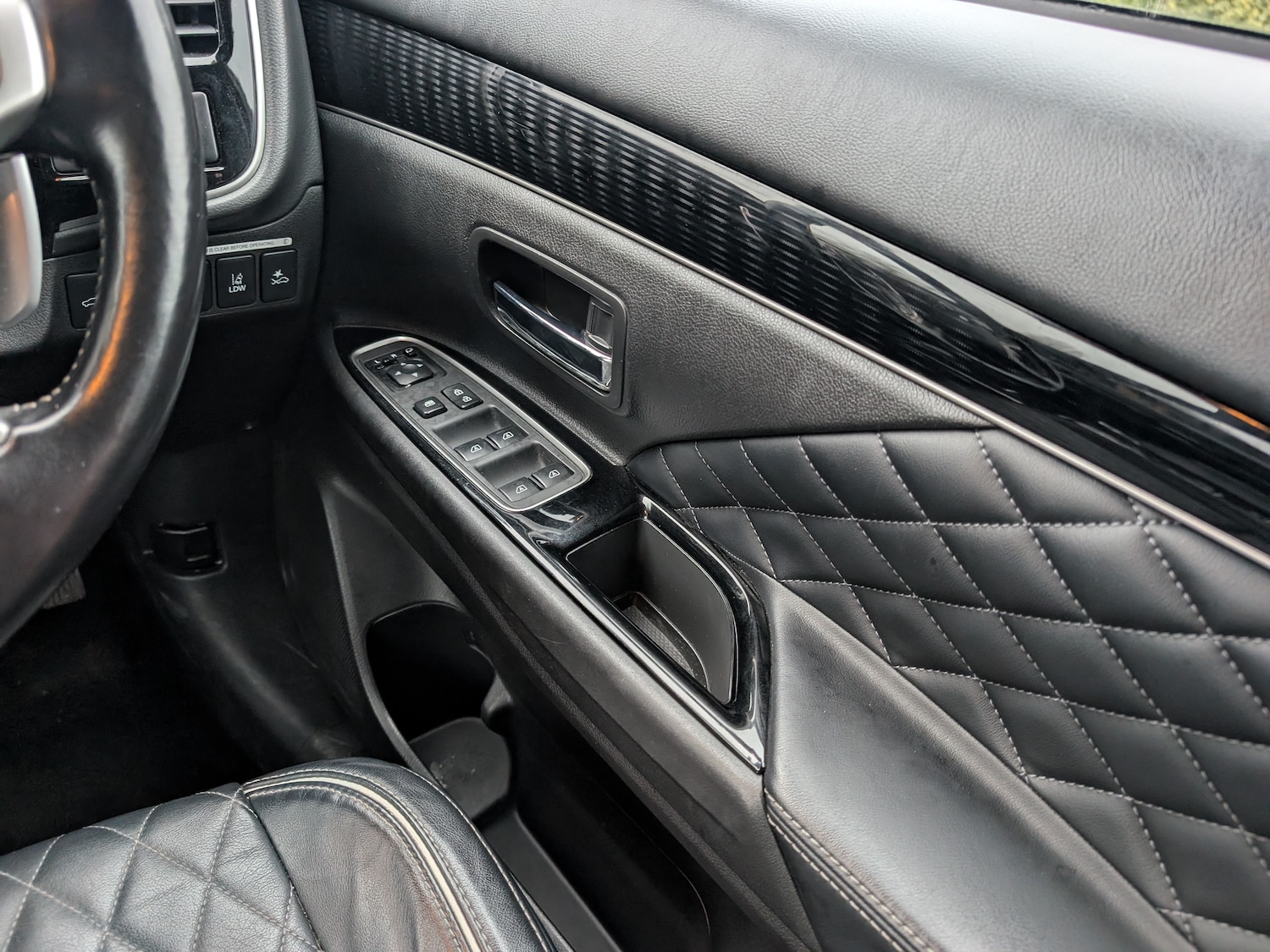 Used Mitsubishi Outlander for sale - 77033577: Photo 90