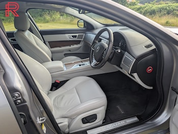 Used Jaguar XF 2013 for sale - 78915483: Photo
