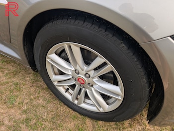 Used Jaguar XF 2013 for sale - 78915483: Photo