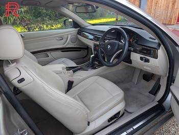 Used BMW 3 Series 2009 for sale - 78111733: Photo