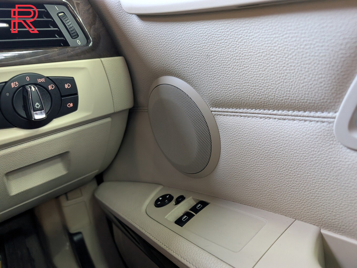 Used BMW 3 Series 2009 for sale - 78111733: Photo 43