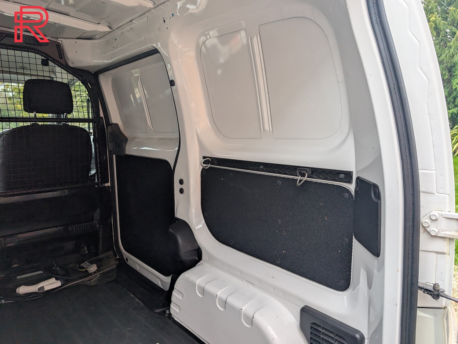 Used Nissan e-NV200 2016 for sale - 77989856: Photo 15