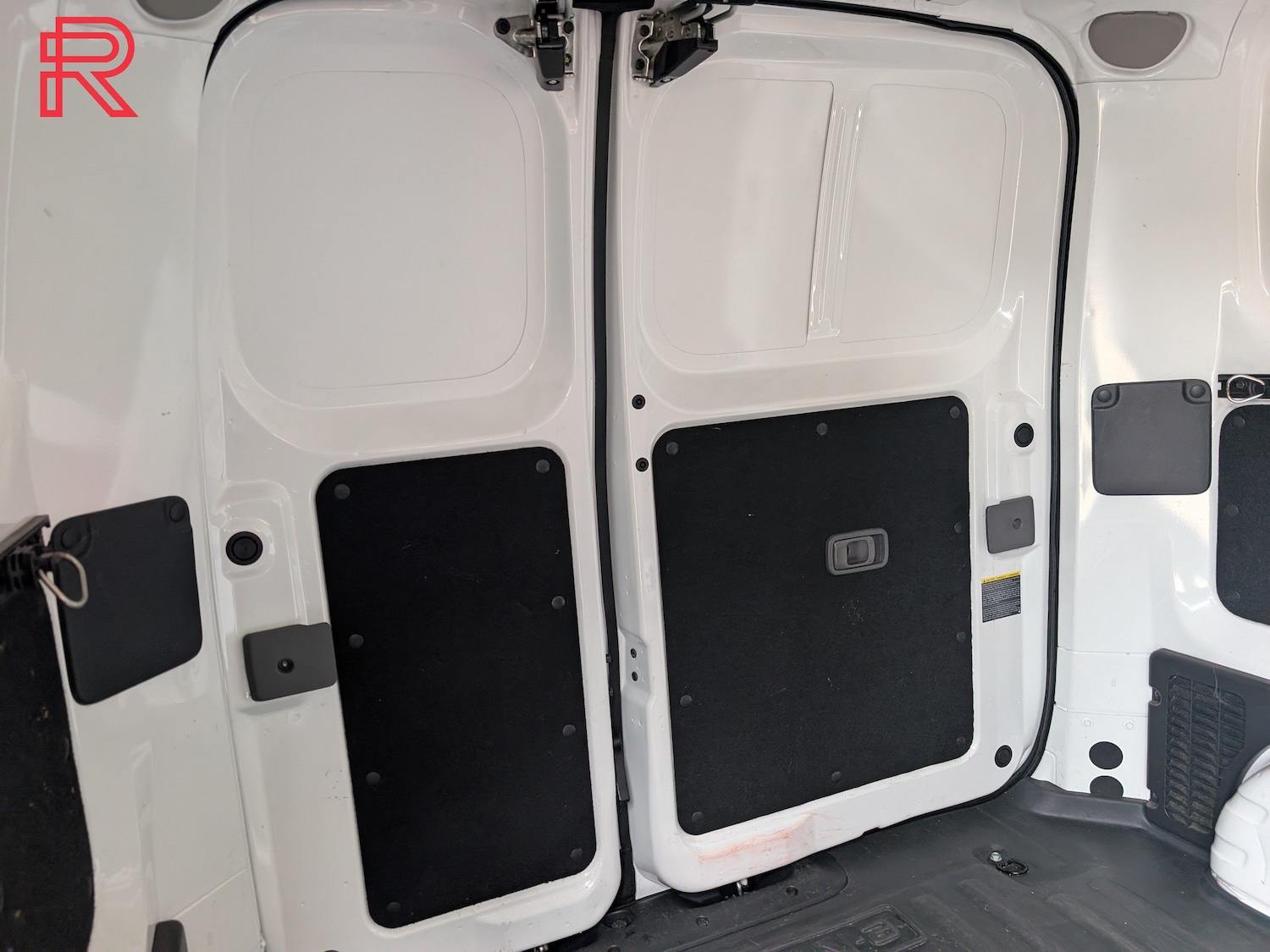 Used Nissan e-NV200 2016 for sale - 77989856: Photo 47