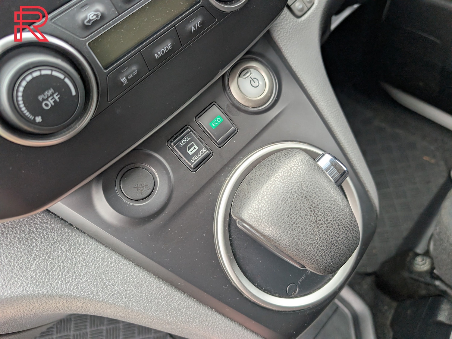 Used Nissan e-NV200 2016 for sale - 77989856: Photo 63