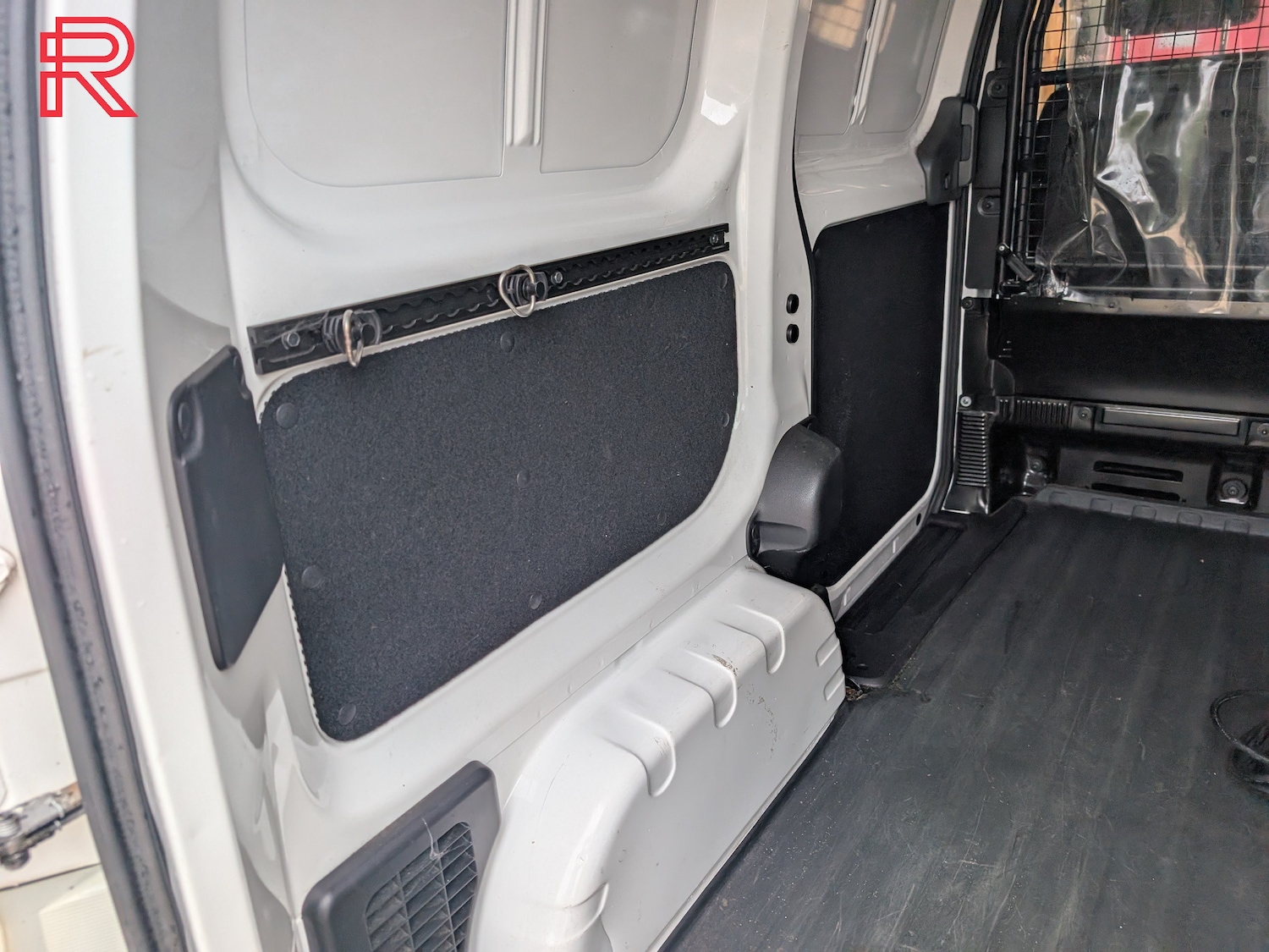 Used Nissan e-NV200 2016 for sale - 77989856: Photo 68