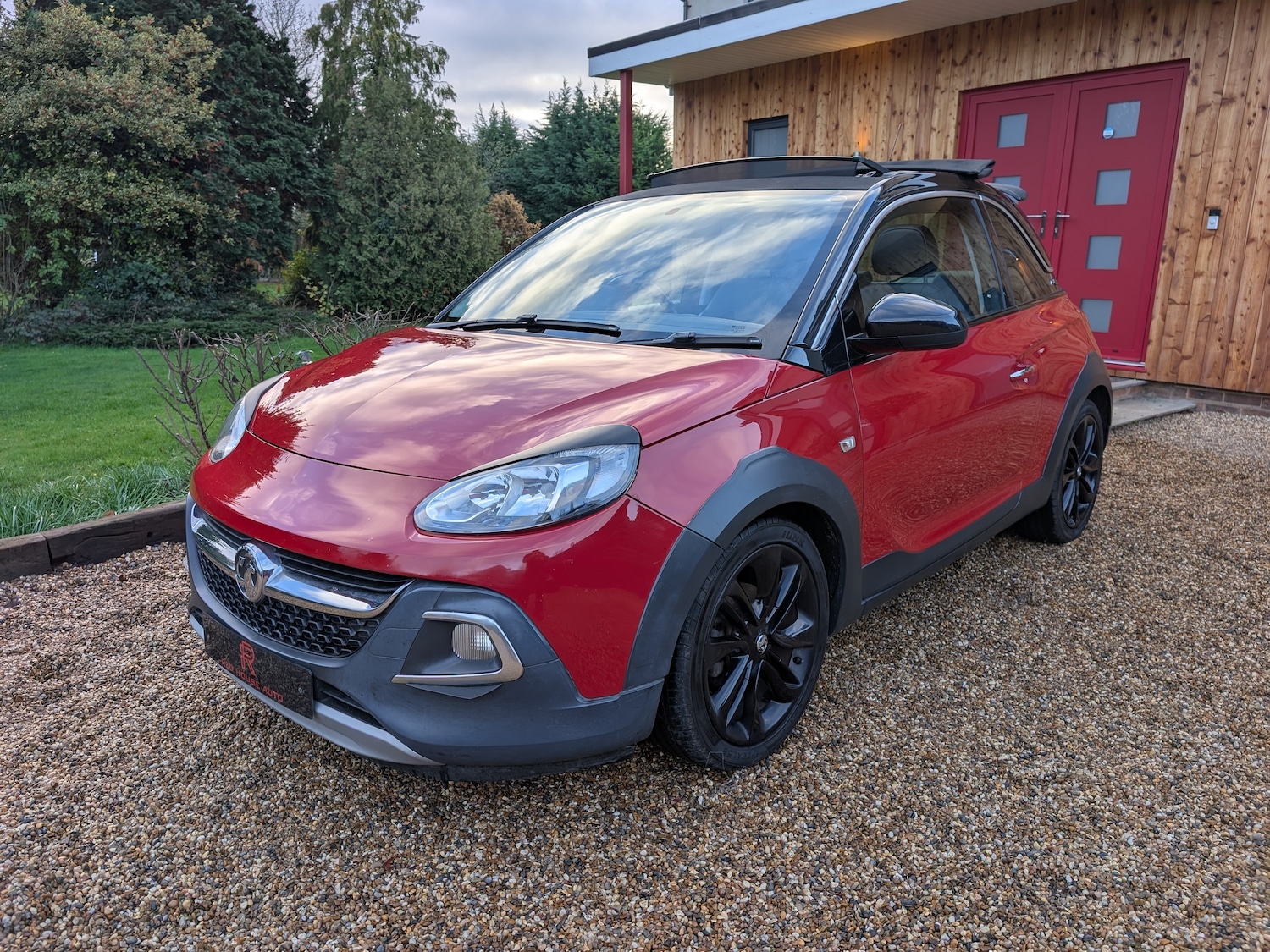 Used Vauxhall ADAM 2015 for sale - 76744569: Photo 1