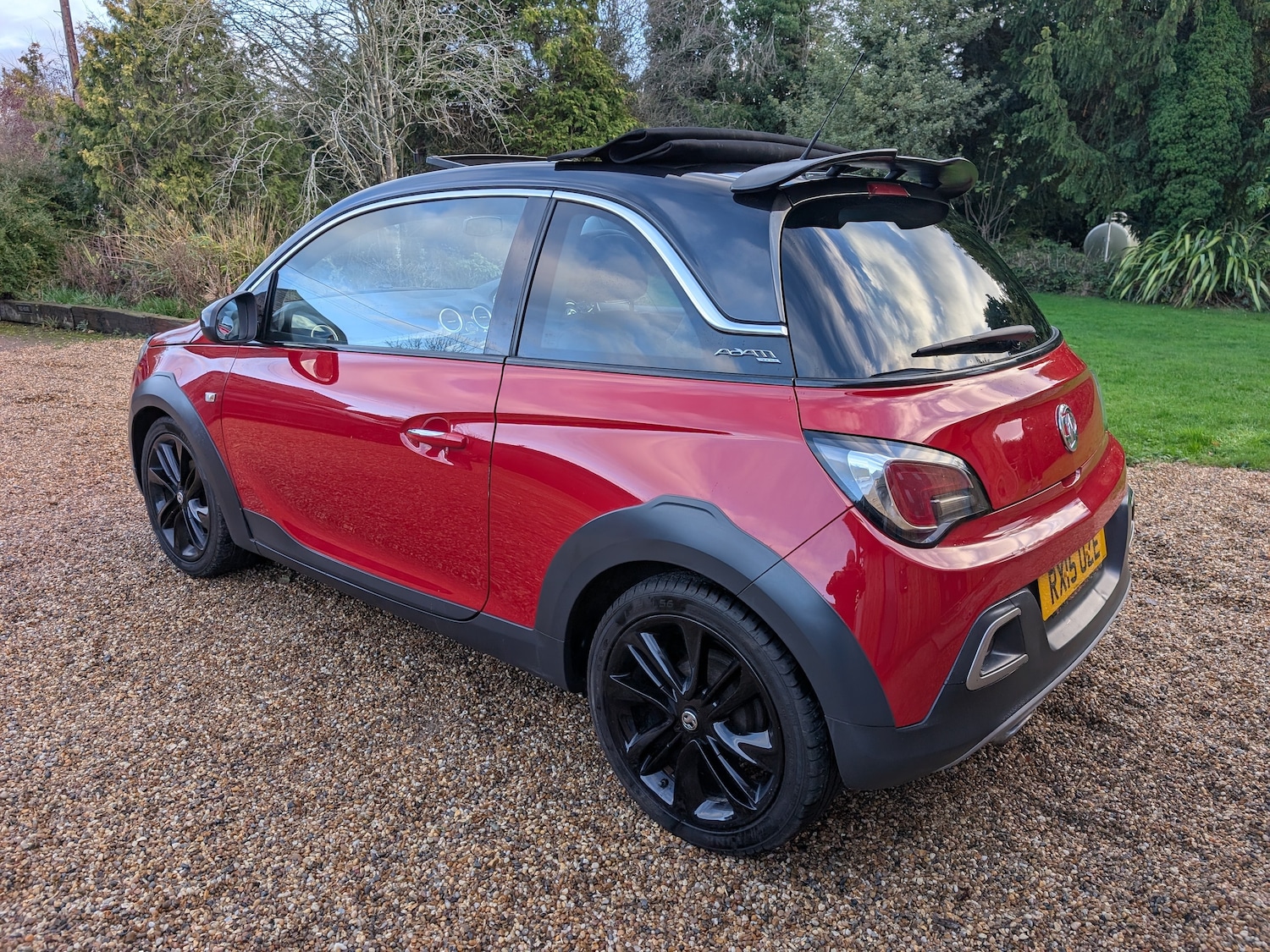 Used Vauxhall ADAM 2015 for sale - 76744569: Photo 2