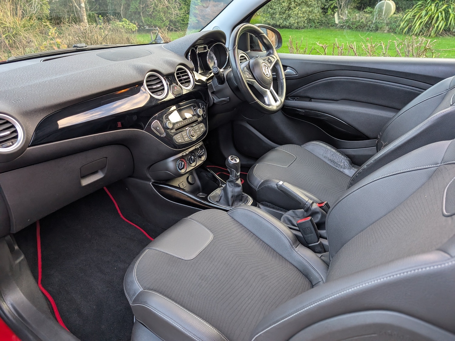 Used Vauxhall ADAM 2015 for sale - 76744569: Photo 3