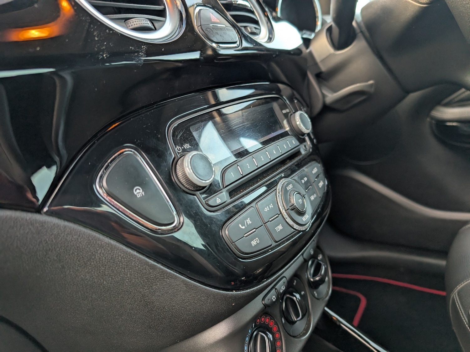 Used Vauxhall ADAM 2015 for sale - 76744569: Photo 54