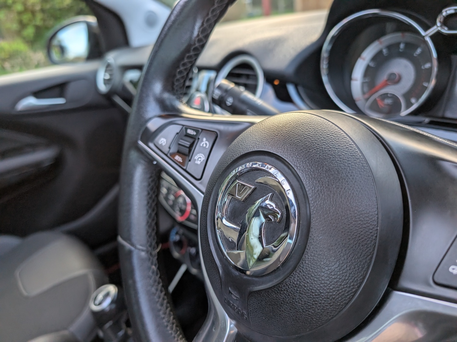 Used Vauxhall ADAM 2015 for sale - 76744569: Photo 67