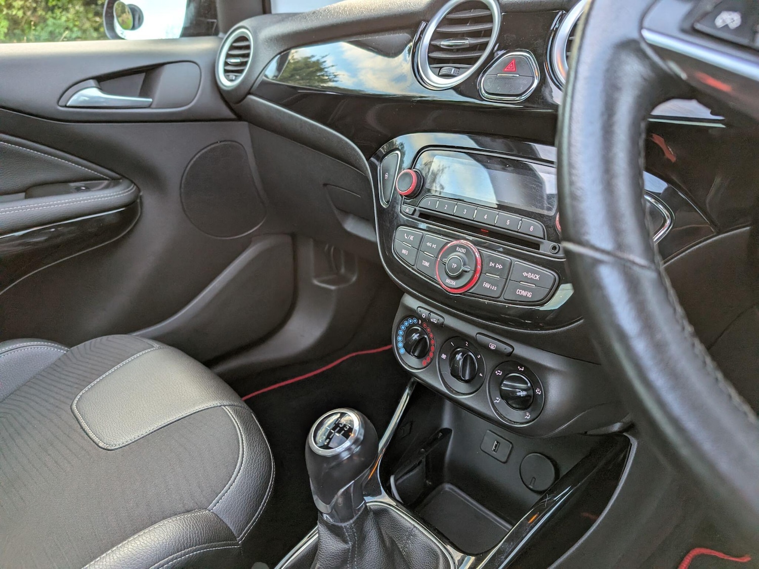 Used Vauxhall ADAM 2015 for sale - 76693284: Photo 13