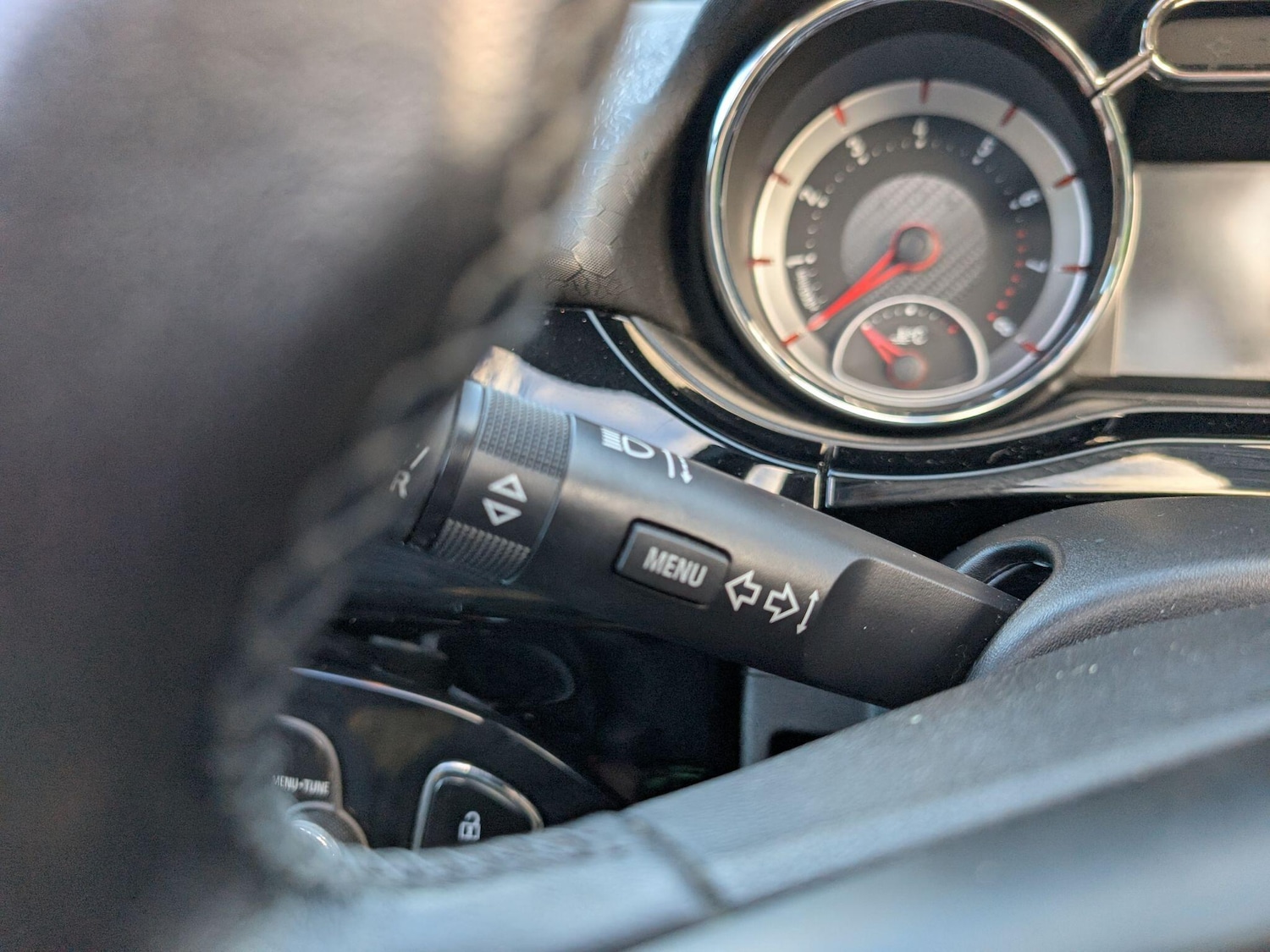 Used Vauxhall ADAM 2015 for sale - 76693284: Photo 45