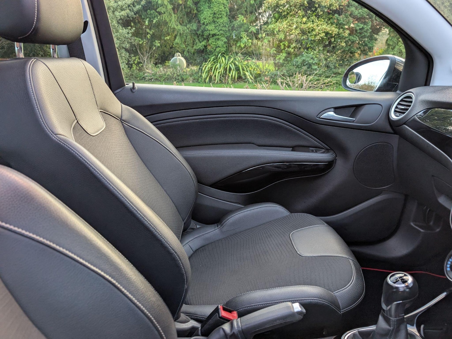 Used Vauxhall ADAM 2015 for sale - 76693284: Photo 59