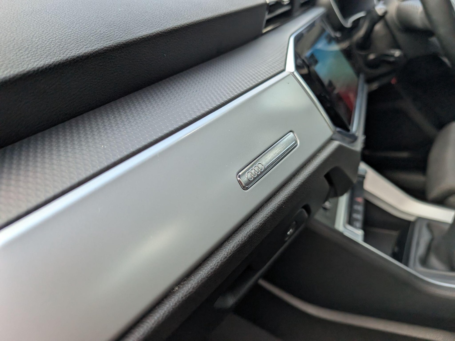 Used Audi Q3 2020 for sale - 76693282: Photo 95