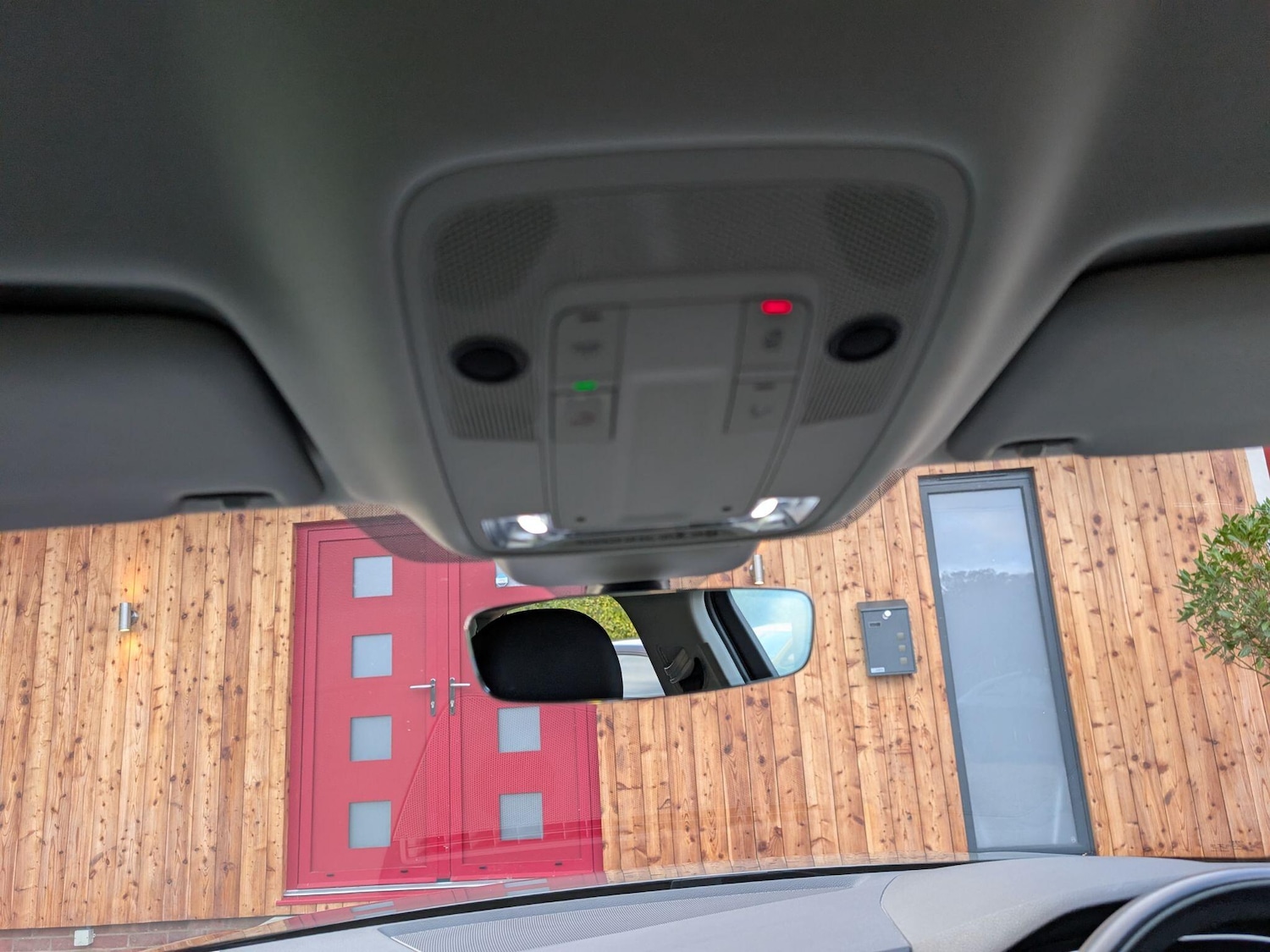 Used Audi Q3 2020 for sale - 76693282: Photo 98